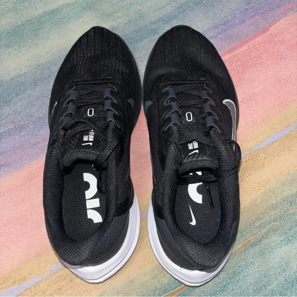 Nike Women's Winflo 9 Running black Shoes size 6.5